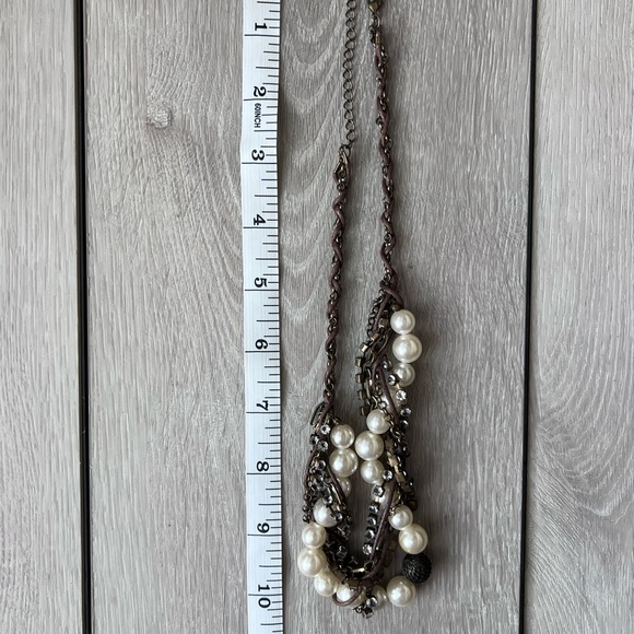 Multi-Strand Pearl and Chain Necklace - Picture 3 of 4